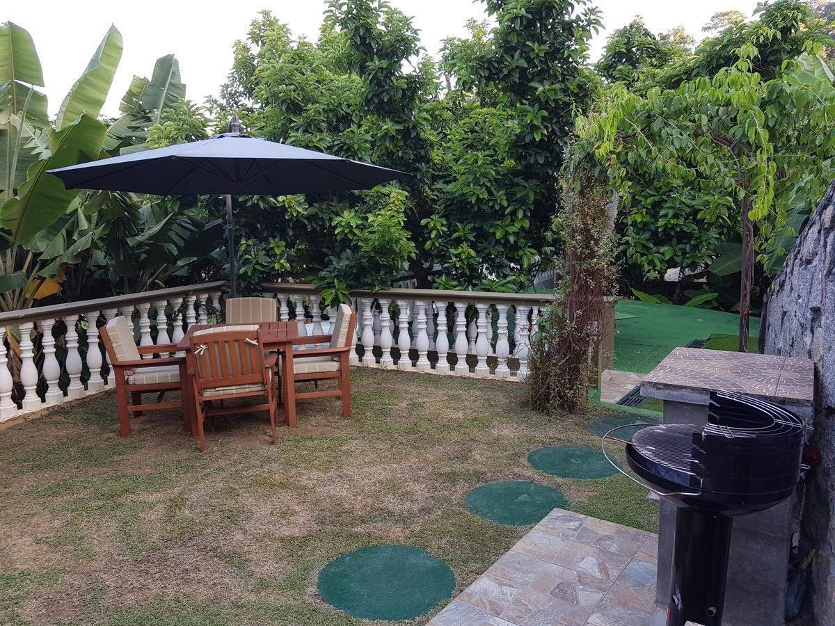 Hibiscus House Seychelles Self Catering Apartment Victoria Luaran gambar
