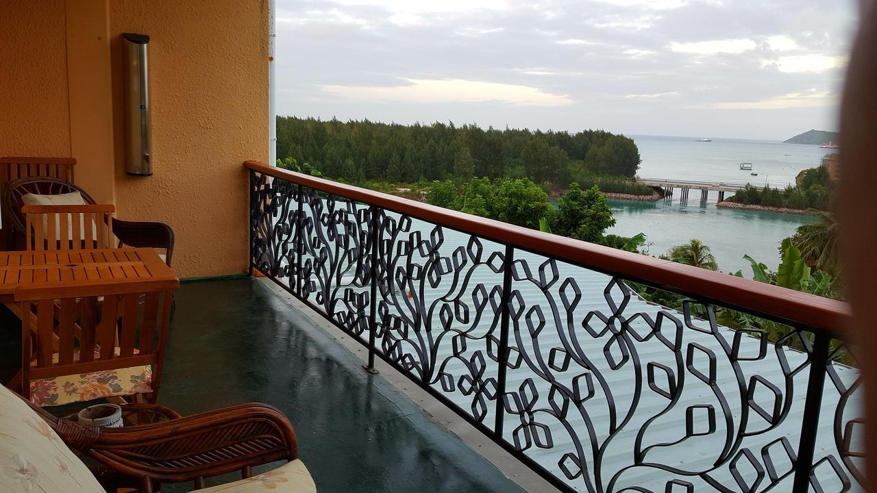 Hibiscus House Seychelles Self Catering Apartment Victoria Luaran gambar