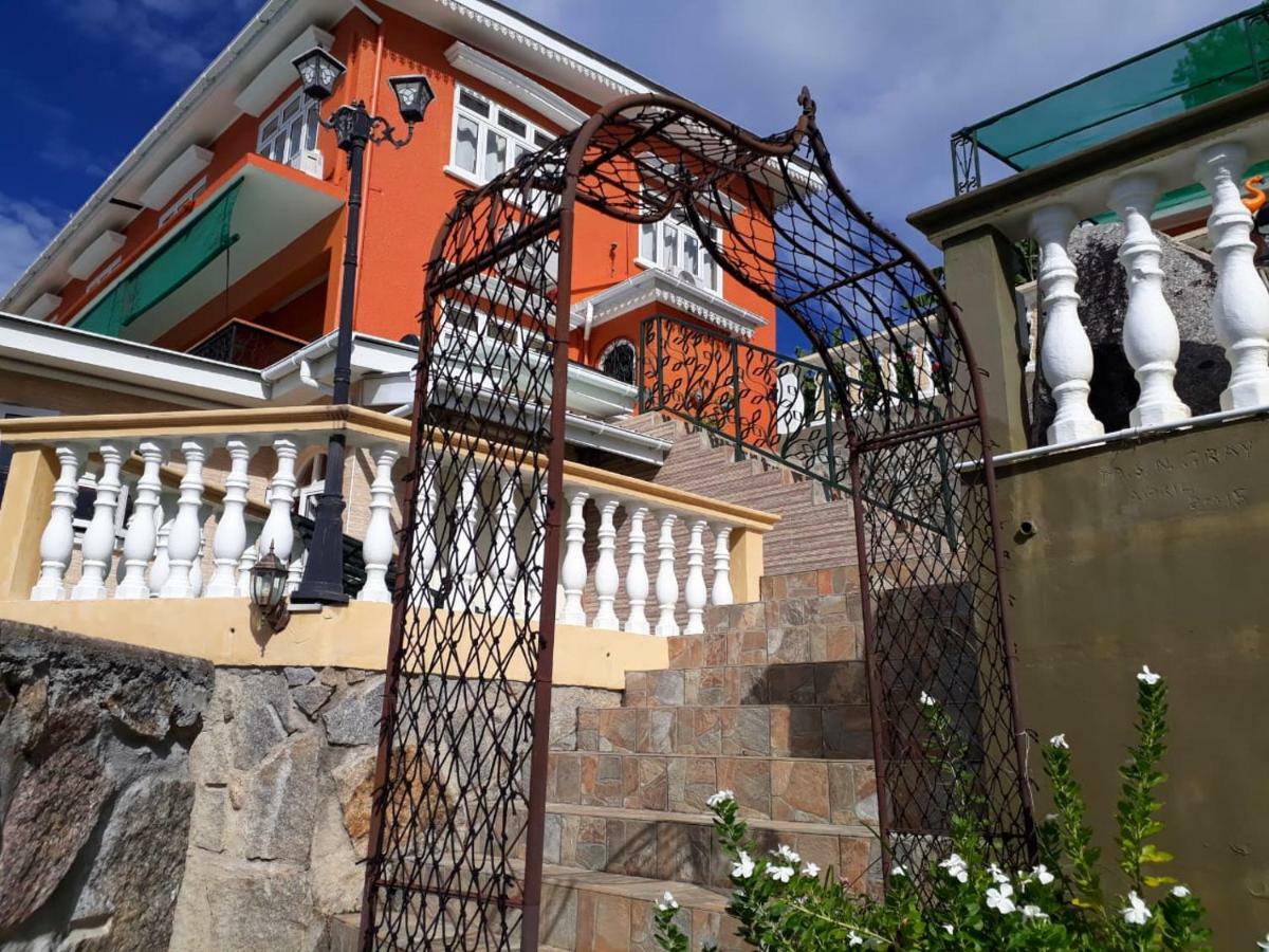 Hibiscus House Seychelles Self Catering Apartment Victoria Luaran gambar