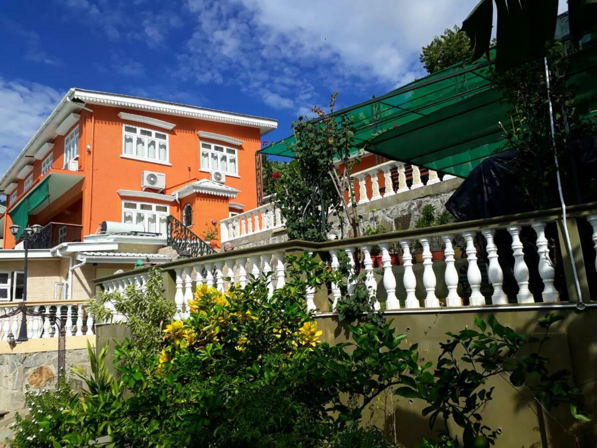 Hibiscus House Seychelles Self Catering Apartment Victoria Luaran gambar