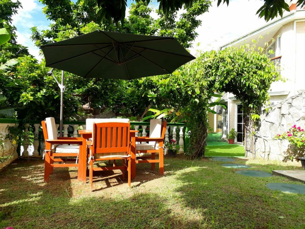 Hibiscus House Seychelles Self Catering Apartment Victoria Luaran gambar